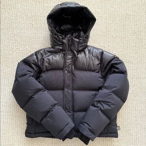 Aritzia SuperPuff Shorty jacket